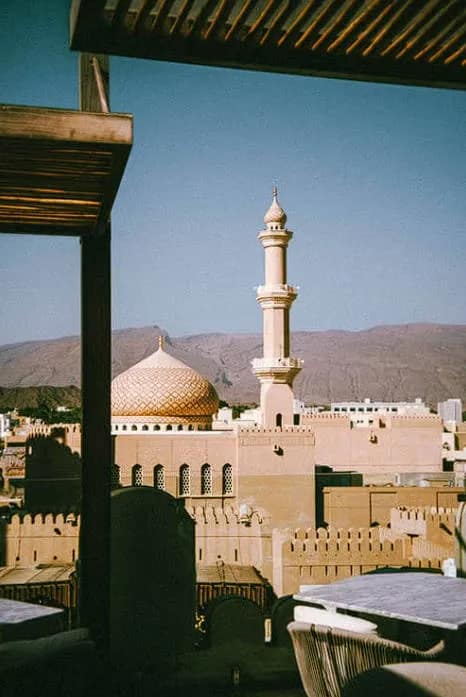 Nizwa city travel card image in Oman