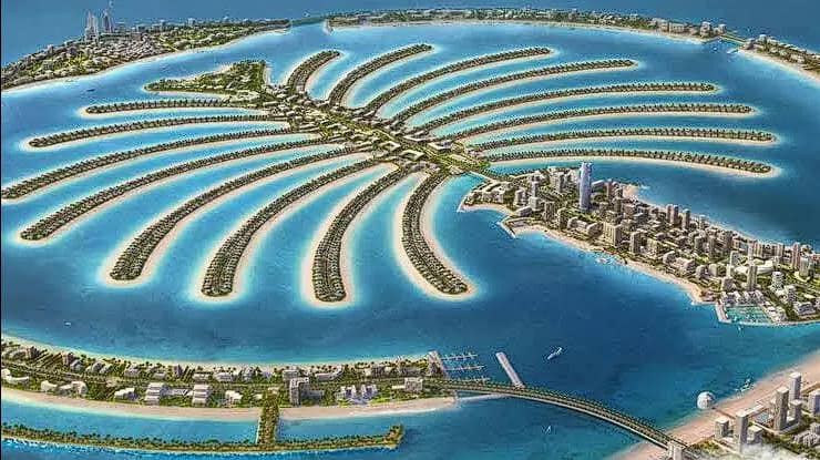 Palm Jumeirah landmark & island in Dubai, United Arab Emirates